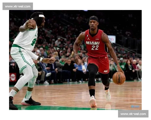 巴特勒怒怼球迷引热议赛场情绪与职业精神的正面交锋背后博弈解析