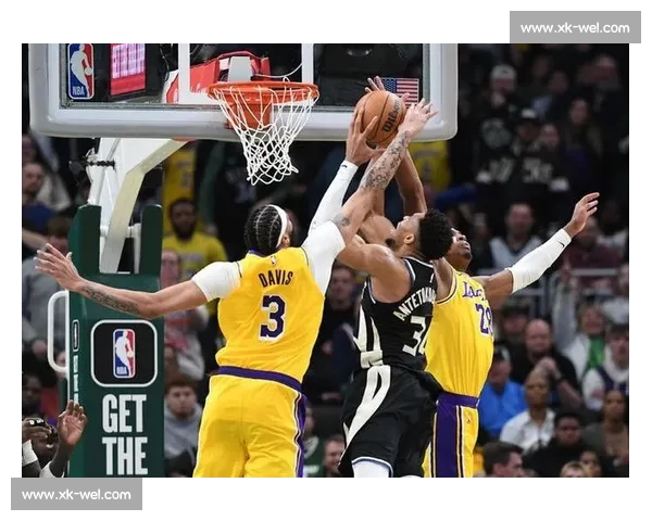 湖人对阵雄鹿视频直播全程高清实时解说精彩对决焦点比赛篮球盛宴