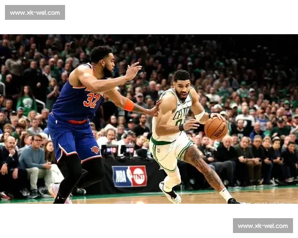 火箭对决凯尔特人焦点之战引爆NBA赛场激情与悬念